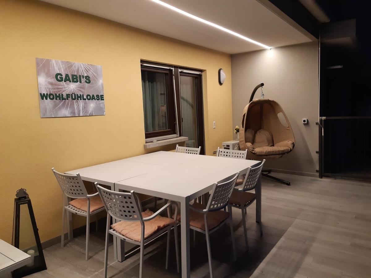 Gabi'S Wolfuehloase Apartamento Balerna Exterior foto