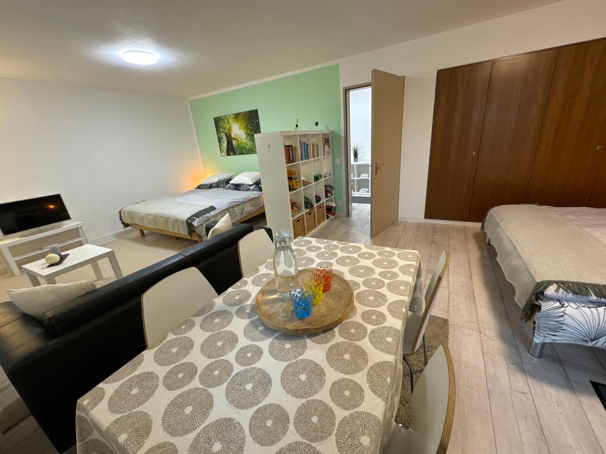 Gabi'S Wolfuehloase Apartamento Balerna Exterior foto