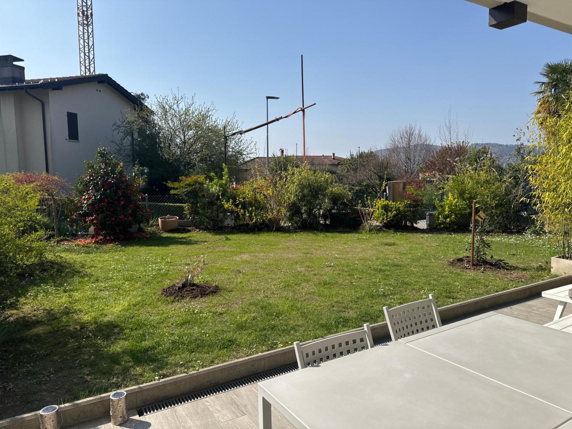 Gabi'S Wolfuehloase Apartamento Balerna Exterior foto